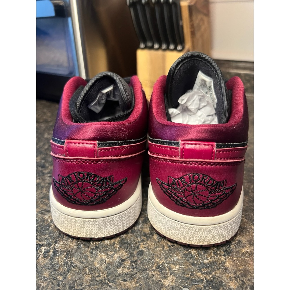 Nike Air Jordan 1 Low SE Dark Beetroot Womans 10.5 - Picture 5 of 11